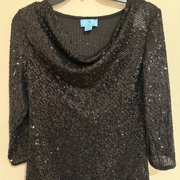 CeCe Semi Sheer Sequin Cowl Neck Blouse size Medium in Excellent Condition - Picture 2 of 9